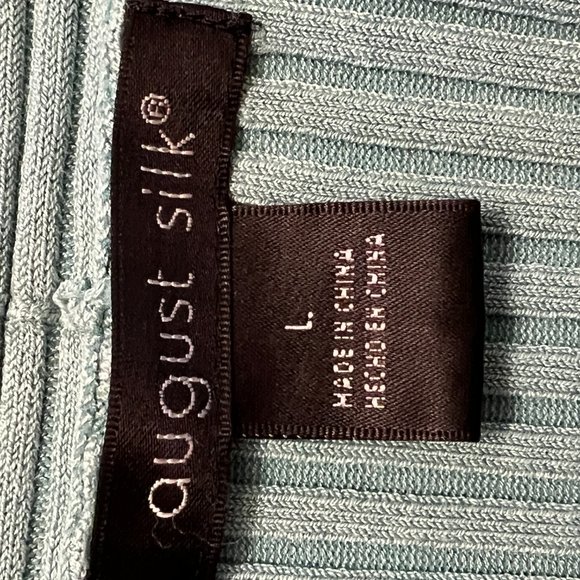 August Silk Knits v-neck cropped cable turquoise sweater - Picture 3 of 4